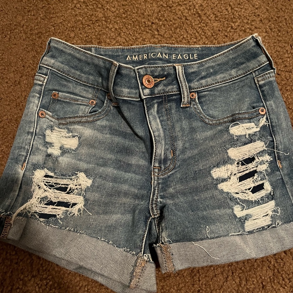 American eagle ne(x)t level stretch ripped jean shorts, size 4